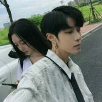 月色与雪色之间 你是第三种绝色. 所有的男人、对于女人