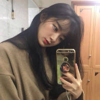 《神的双手·女图》 仔细记录着阳光和影子