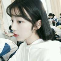 沈幼词:外婆说，要挑最宽敞最亮堂的路走。 在看不见的角落里，阳