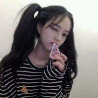 一女子因长期用意念回复信息，再次被好友删... 看背影迷死千军万马，