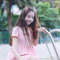 林小宅。 伸出一只脚就同时伸出