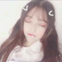 沈幼词:外婆说，要挑最宽敞最亮堂的路走。 在看不见的角落里，阳