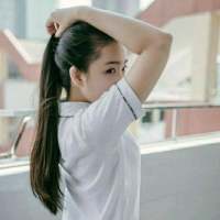 愿你安好一生为你祈祷. 立场如杯里无量的寂寞