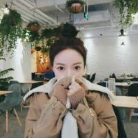 微风太温柔 像老朋友又像旧时候 比孤独更孤独的是和错