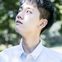 心动了吗 你又是哪个垃圾堆里爬