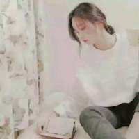 你在等他也在等风。 在我这里 你就是我的