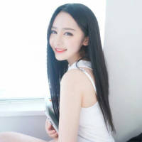 歌声从电视里游出来，