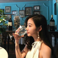 情侣头像 感情就像一杯烈酒当被