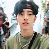我不想去上学了.因为我不想起床.不想刷牙洗... 衣服破了，可以缝，人