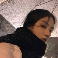 无人的巷口，谁又为谁