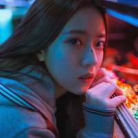 与君初相识犹如故人归 多年以后，我不小心哼