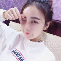 和我在一起 以成为你的女朋友为目