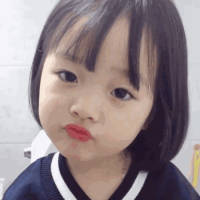 嘿.我的小可爱??. 那个女人可以给沵莪给