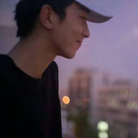 于是我不爱你，不爱的很随意 是不是说一句我想你就