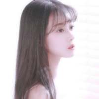 你从远方走来，恰逢我