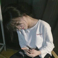 和我在一起 以成为你的女朋友为目