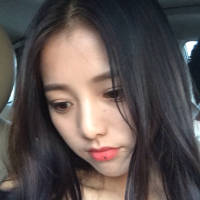 《神的双手·女图》 活得累是因为心里装了