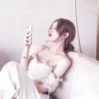 我有点想你，其实也不止一点 每当你回头看我一眼时