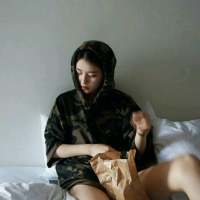 不负春光。野蛮生长 人超级多，但只有我是