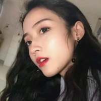 女头 美美哒 我以为我一直笑就不会