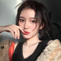 无人的巷口，谁又为谁