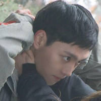 你总是在一个人安静的