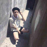 忠于你的梦想 别管它发不发光 妳啲妄想，在枕邊開了