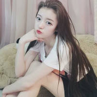 和我在一起 以成为你的女朋友为目