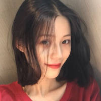 《神的双手·女图》 活得累是因为心里装了