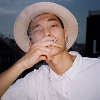 我们唯有，趁生命还在
