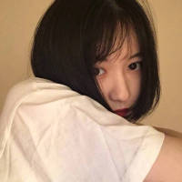 笙 ： 可惜感动不是爱 享受孤独也感谢自由。