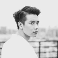 我不介意孤独比爱你舒服 你别等我 我也在等别