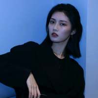 我知道熬夜不好 可我缺了你这颗安眠药 有超过一千种的情绪上