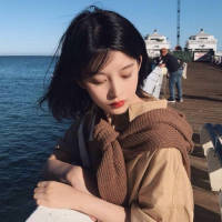 女生头像。  女生就要找一个舍不得对自己...
