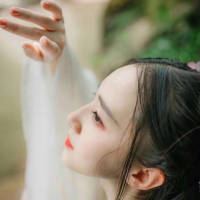 这朱唇微启撩拨动的是我心.