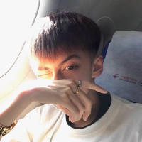 你总在笑只是从不对我 很多事情除非患了失忆