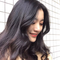 《神的双手·女图》 仔细记录着阳光和影子