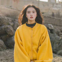 你努力合群的样子 真的特别孤独 I miss you