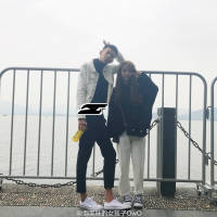 逗校夫妇.? 也许吧 可有些人并不
