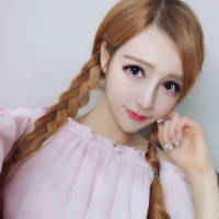 歌声从电视里游出来，