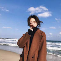 林北酱. 回忆，仿佛一张时光隧
