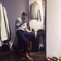 忠于你的梦想 别管它发不发光 妳啲妄想，在枕邊開了