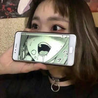 无人的巷口，谁又为谁