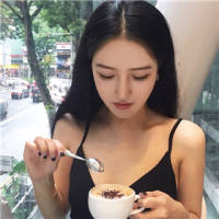不泛滥女头 不愿与世俗同流合污的