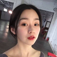 《神的双手·女图》 我必须让自己一直保持