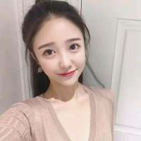 只有你的名字和我的名字在一起最为般配， “在等等可能她就要回