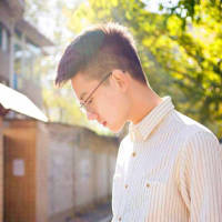 择 一个以为不会走，一个