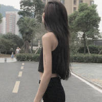 留在我身边 我居然还奢望你能顾及