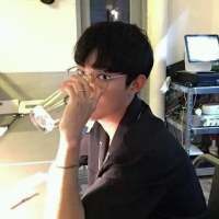 ＂喜欢上一个人就喜欢一辈子，别他妈追到手... 别等到我把巴掌扇你脸