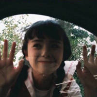 陈嗅说：“我喜欢你，是那种一想到你的名字...